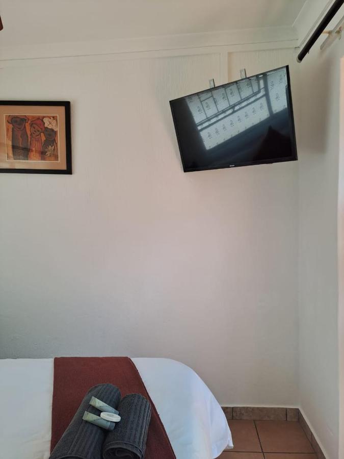 Sable Inn B&B Modimolle Bagian luar foto