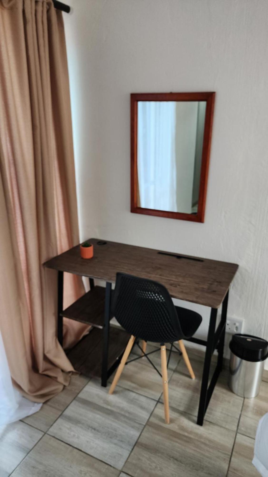 Sable Inn B&B Modimolle Bagian luar foto